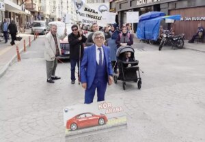 gorme engelliler bafrada yuruyus duzenledi ylICHt6j.jpg