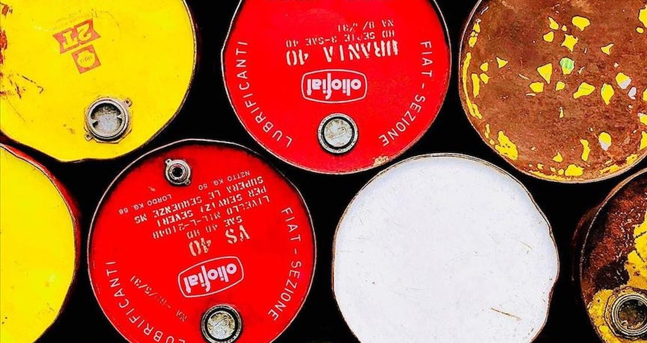 Uluslararası Enerji Ajansı küresel petrol talebi tahminini düşürdü